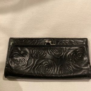 Brighton wallet
